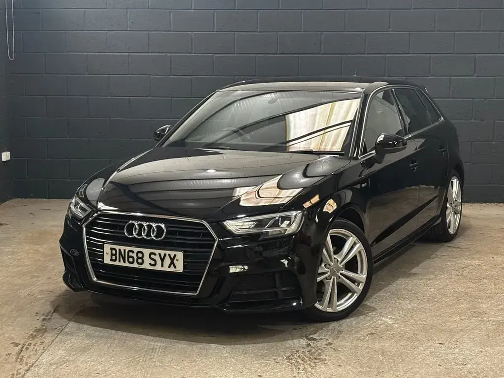 Used Audi A3 Sportback S-Line 150 HP (110 kW) 2018 Black Hatchback