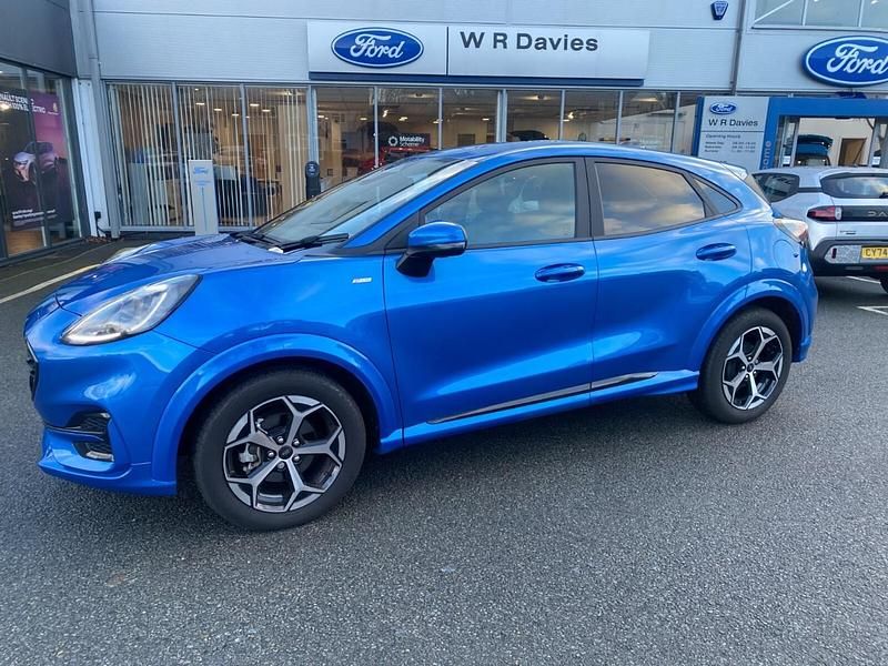 Begagnad Ford Puma ST-Line 2024 Blå Halvkombi