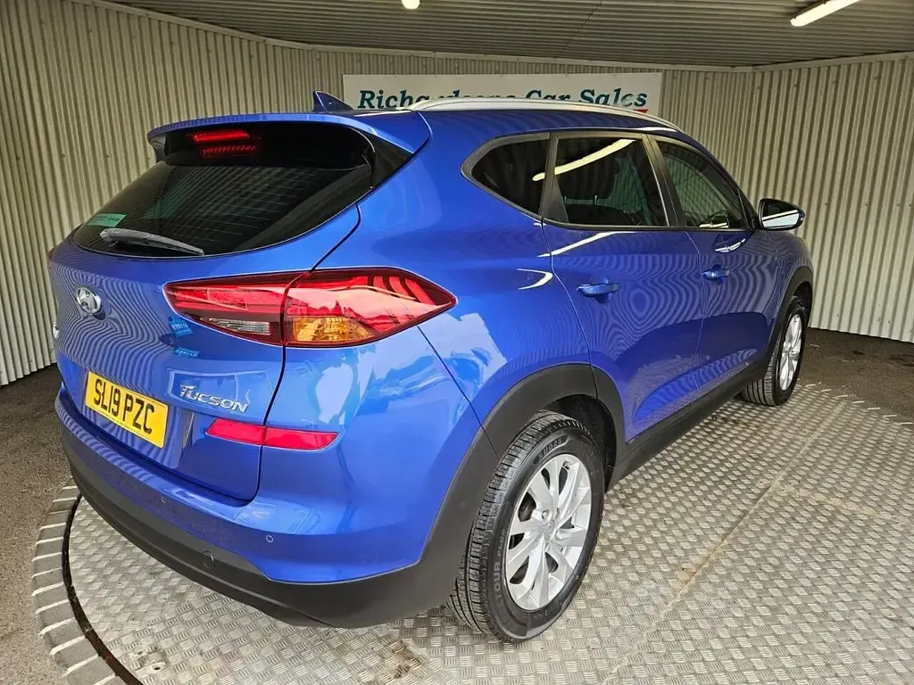 Used Hyundai Tucson SE 132 HP (97 kW) 2019 Blue SUV