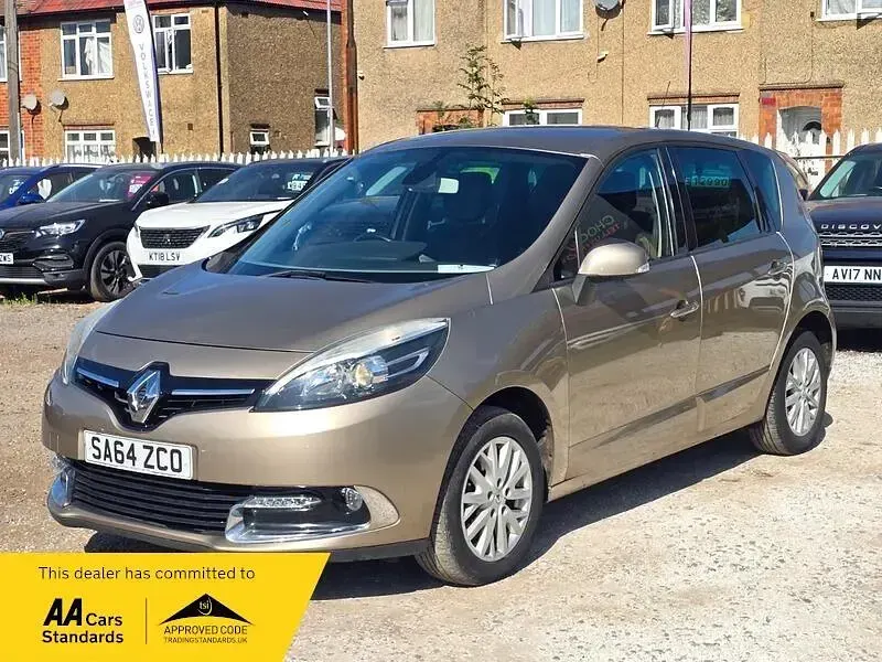 Used Renault Scénic III Dynamique 2014 Beige MPV