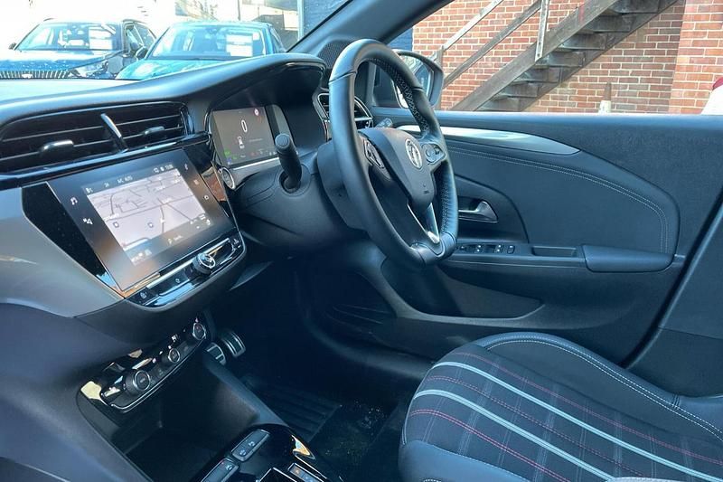 Red Used 2022 Vauxhall Corsa-e Edition Hatchback | £12,995 (Fair price) - Image 1/4