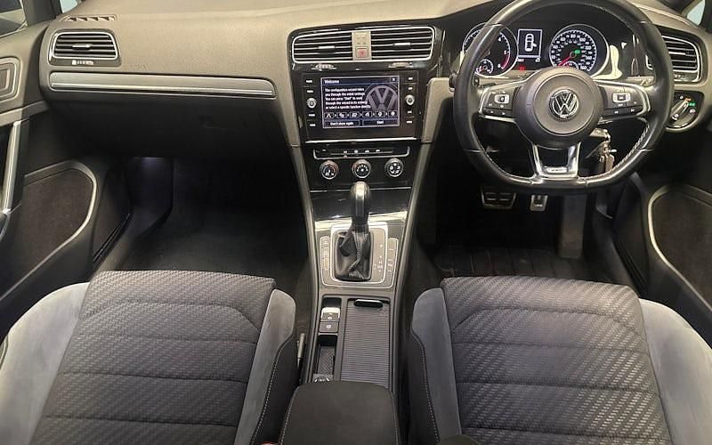 Used VW Golf VII R-line 150 HP (110 kW) 2019 Blue Hatchback