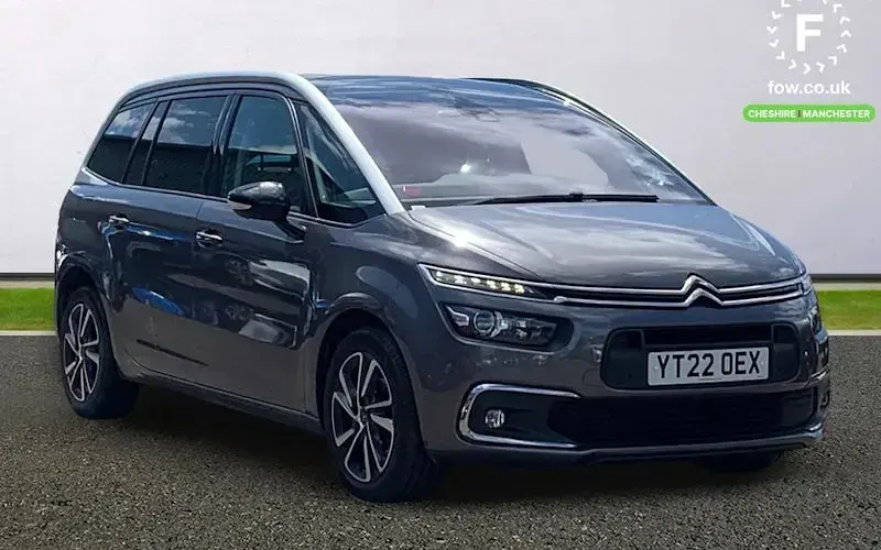 Used Citroën C4 SpaceTourer Shine 131 HP (96 kW) 2022 MPV