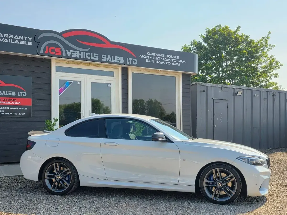 Usado BMW 228 M Sport 320 CV (235 kW) 2015 Blanco Coupe