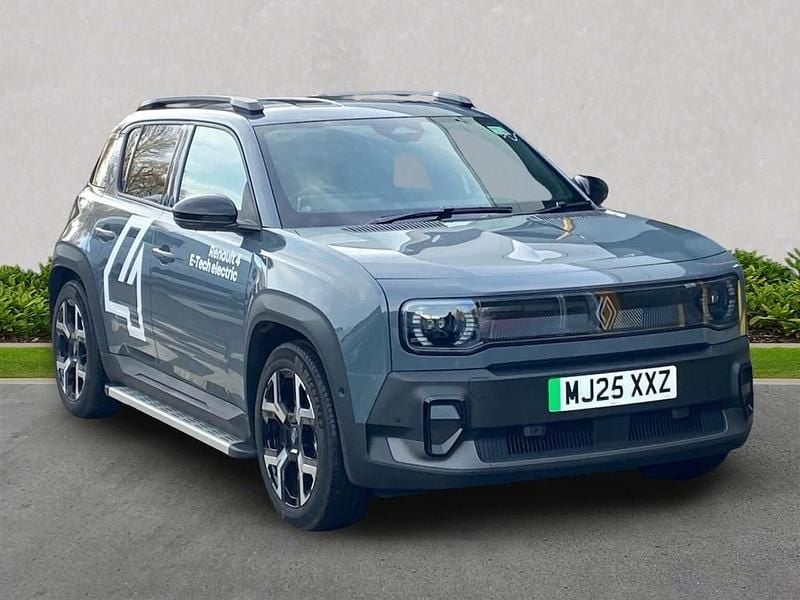 Used Renault R4 Komfort 110 kW (150 HP) 2025 Grey Hatchback