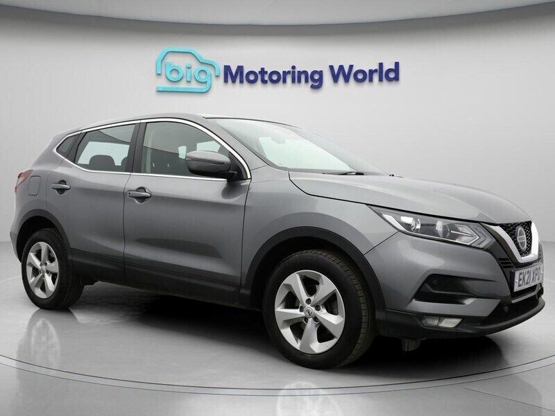 Grey Used 2021 Nissan Qashqai Acenta Premium SUV | £15,000 (Super price) - Image 1/4
