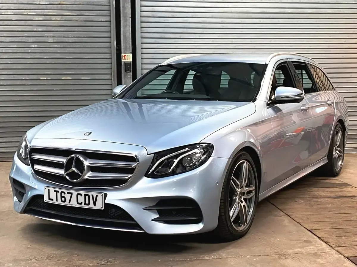 Used Mercedes E220 AMG line 192 HP (141 kW) 2017 Silver Estate