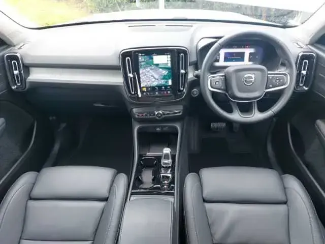 Used Volvo XC40 Ultra 161 HP (118 kW) 2025 SUV