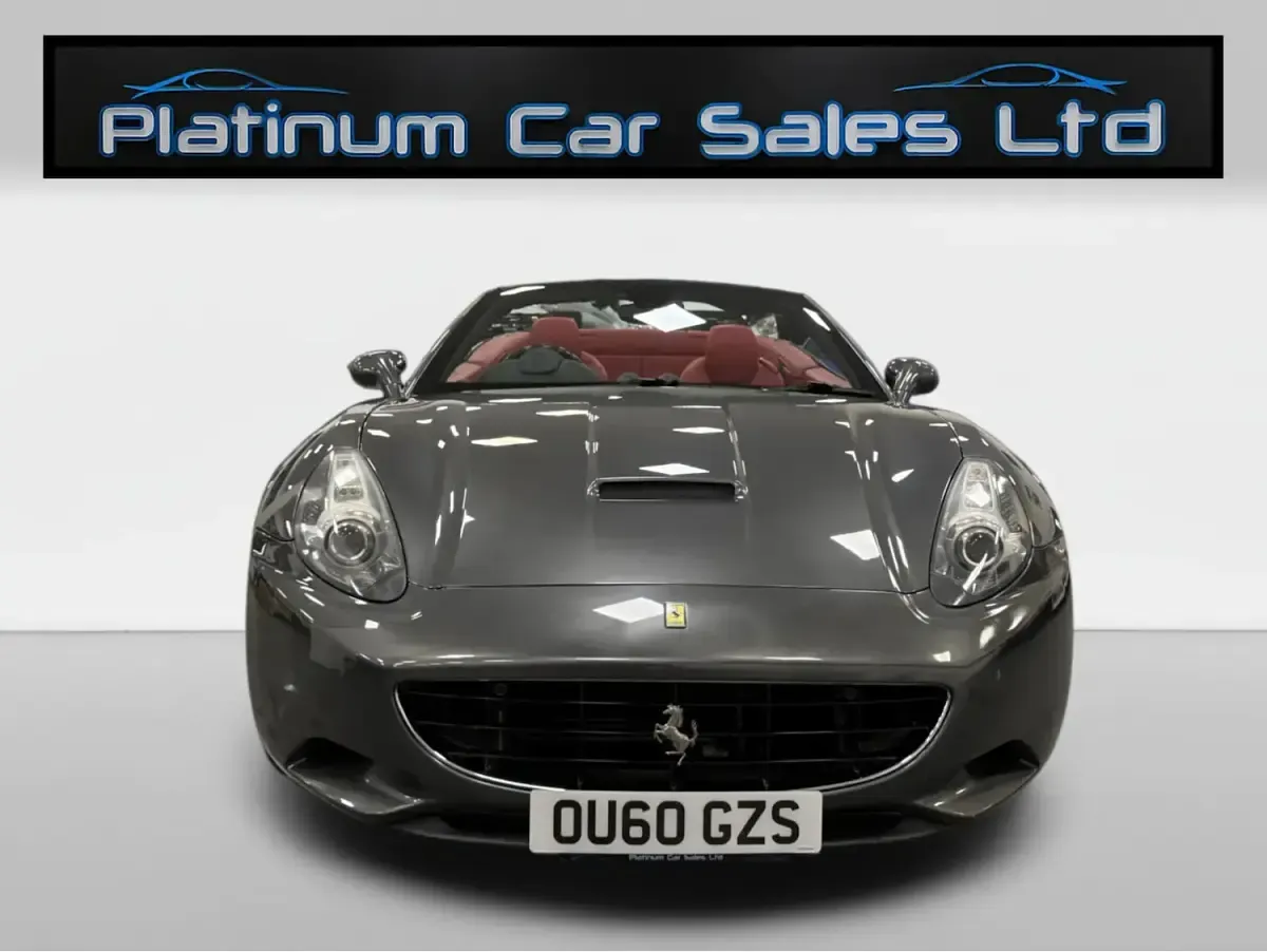 Used Ferrari California 483 HP (355 kW) 2010 Grey Cabriolet