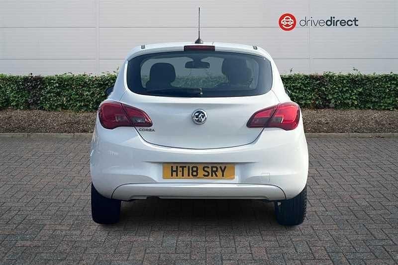 Used Vauxhall Corsa 75 HP (55 kW) 2018 White Hatchback