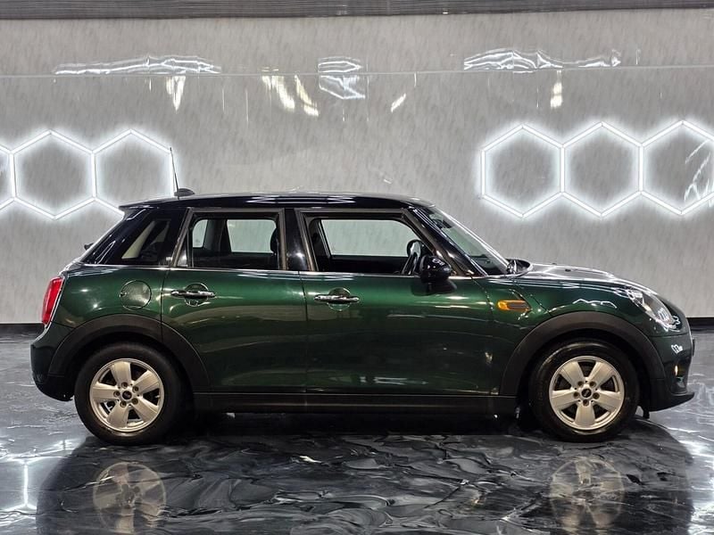 Used Mini Cooper Hatch 2015 Green Hatchback