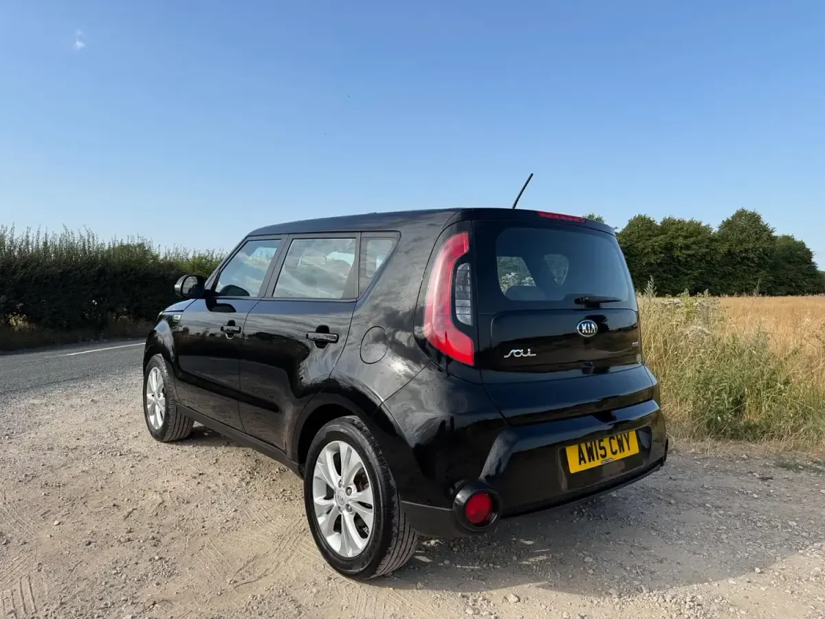Used Kia Soul Plus 128 HP (94 kW) 2015 Black SUV