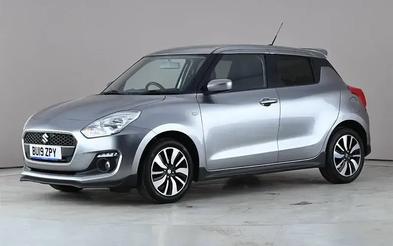 Used Suzuki Swift 90 HP (66 kW) 2019 Silver Hatchback