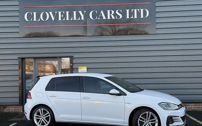 Used 2019 VW Golf VII GTD Hatchback | £13,999 (Good price) - Image 1/3