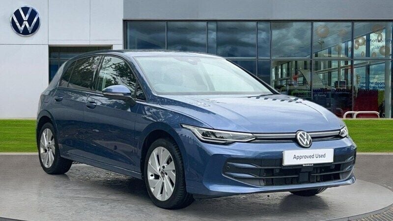 Georgia blue metallic Used 2024 VW Golf VIII Match Hatchback | £21,770 (Fair price) - Image 1/4