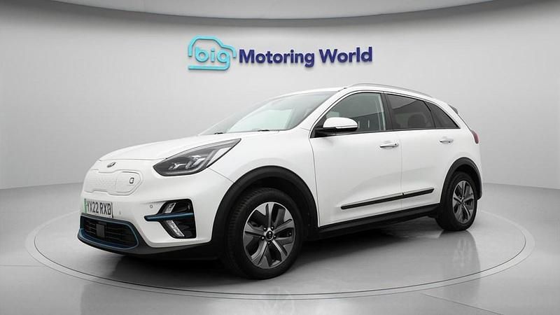 Used Kia e-Niro 147 kW (201 HP) 2022 SUV