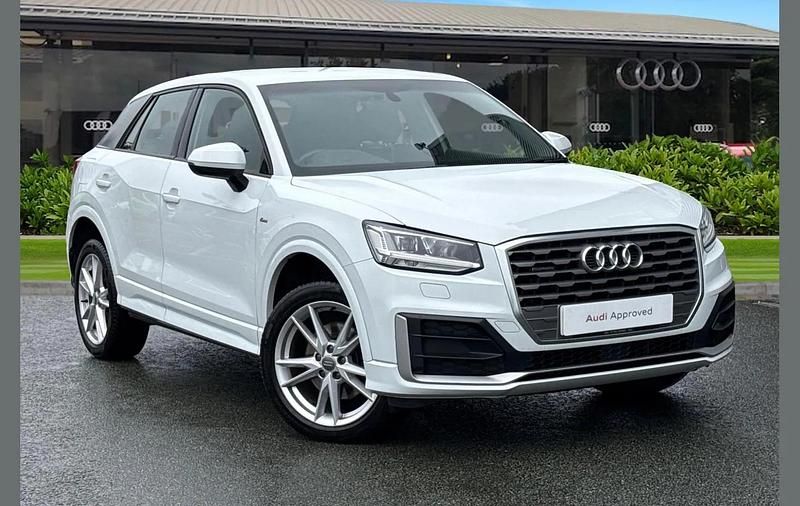 Used Audi Q2 S-Line 190 HP (139 kW) 2019 White SUV