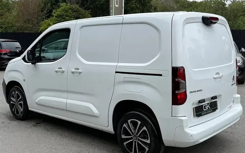 Used Citroën Berlingo PureTech 110 HP (80 kW) 2020 White MPV