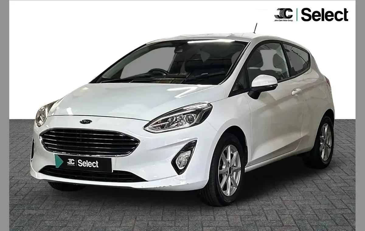 Usado Ford Fiesta Zetec 84 HP (61 kW) 2018 Branco Citadino