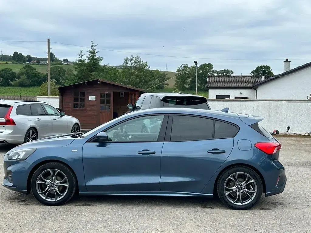 Used Ford Focus ST-Line 2020 Blue Hatchback