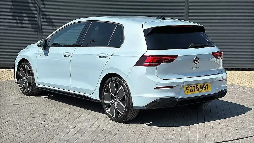 Used VW Golf VIII 150 HP (110 kW) 2025