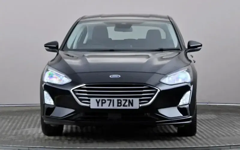 Used Ford Focus Zetec 125 HP (91 kW) 2021 Black Hatchback
