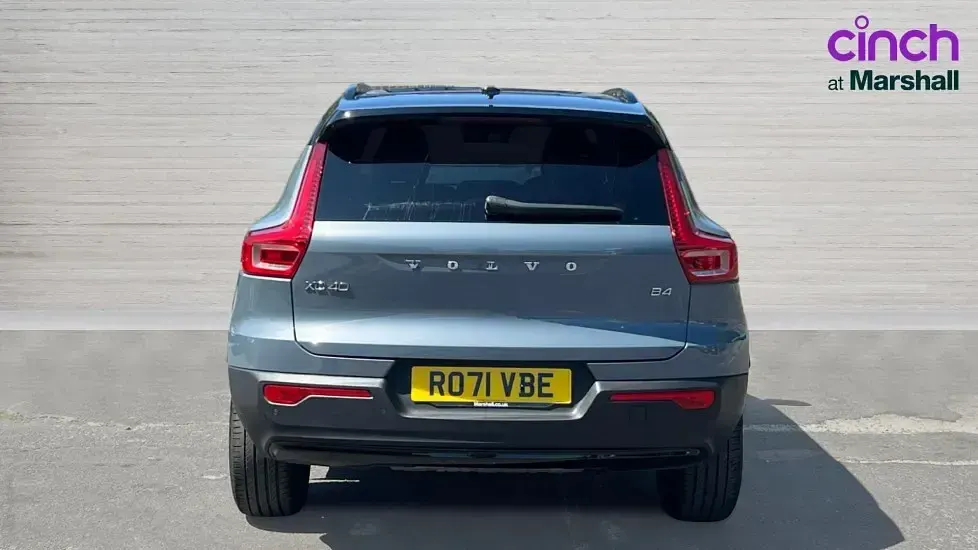 Used Volvo XC40 R-Design 197 HP (144 kW) 2021 Grey SUV