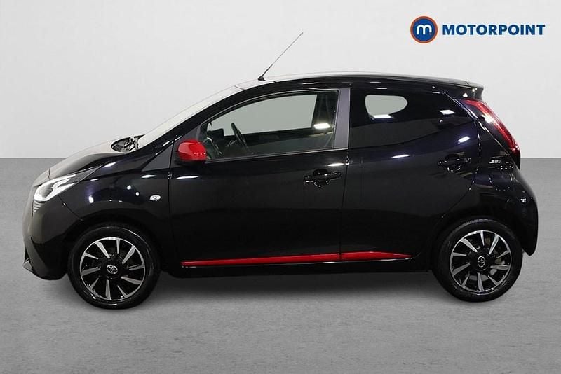 Used Toyota Aygo Trend 72 HP (52 kW) 2021 Black Hatchback