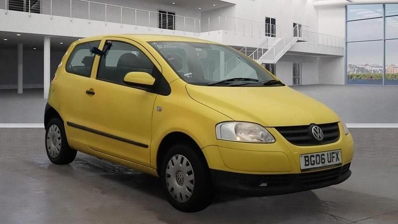 Yellow Used 2006 VW Fox Hatchback | £895 (Good price) - Image 1/4
