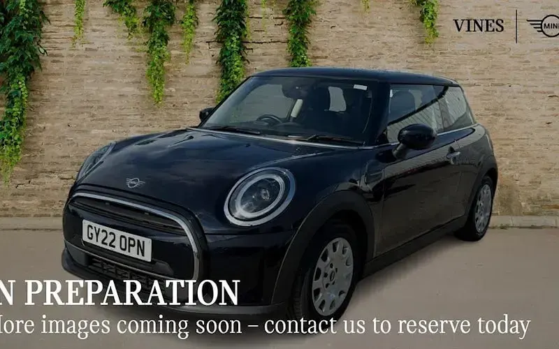 Used Mini ONE Classic 102 HP (75 kW) 2022 Black Hatchback