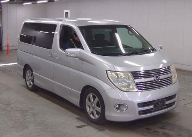 Silver Used 2007 Nissan Elgrand MPV | £8,999 (Good price) - Image 1/2