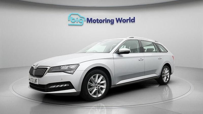 Used Skoda Superb SE 150 HP (110 kW) 2023 Silver Estate