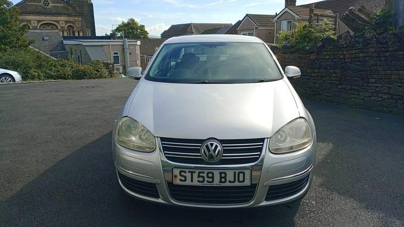 Used VW Jetta SE 2009 Silver Sedan