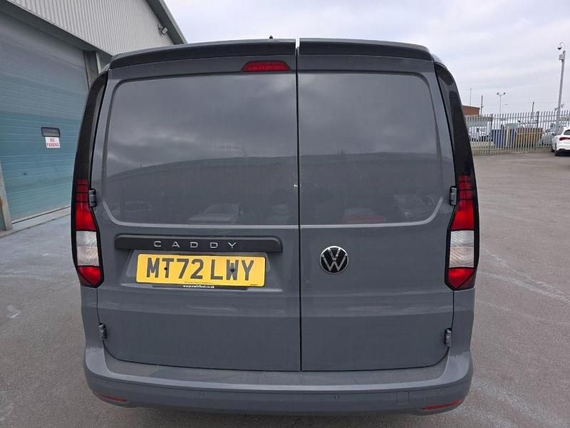 Used VW Caddy Maxi 102 HP (75 kW) 2022 Grey MPV