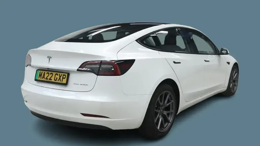 Used Tesla Model 3 Long Range AWD 366 kW (498 HP) 2022 Sedan