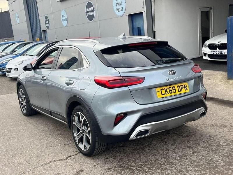 Used Kia XCeed 136 HP (100 kW) 2019 Silver SUV
