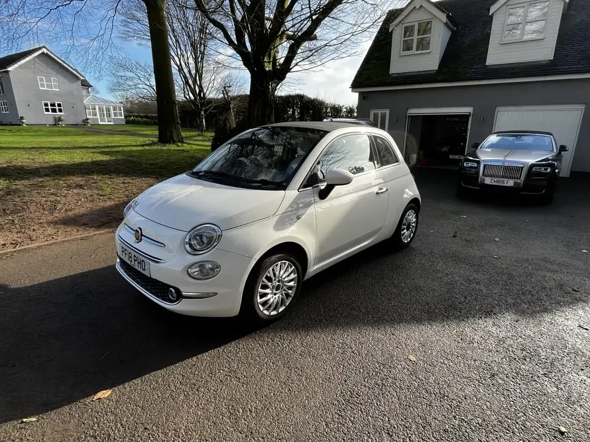 Usado Fiat 500C Lounge 69 HP (50 kW) 2018 Branco Cabrios