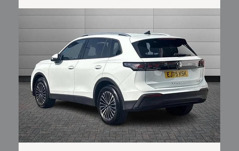 Used VW Tiguan Match 150 HP (110 kW) 2025 White SUV