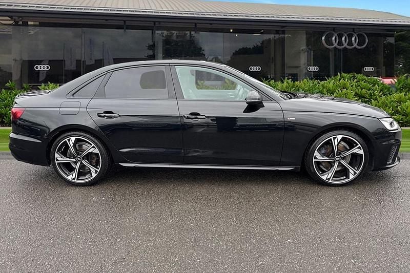 Used Audi A4 Black Edition 163 HP (119 kW) 2022 Black Sedan
