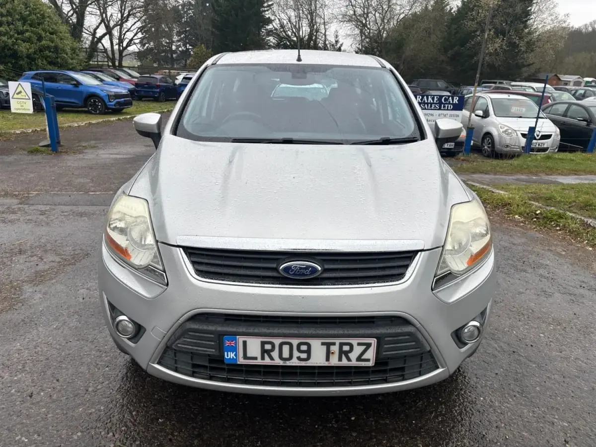 Usado Ford Kuga Titanium 136 HP (100 kW) 2009 Prateado SUV