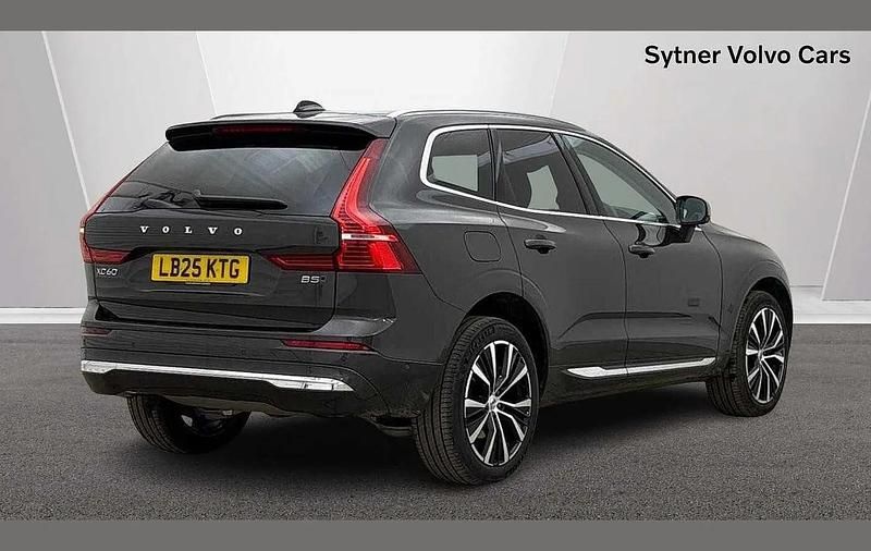 Used Volvo XC60 Ultra 247 HP (181 kW) 2025 Grey SUV