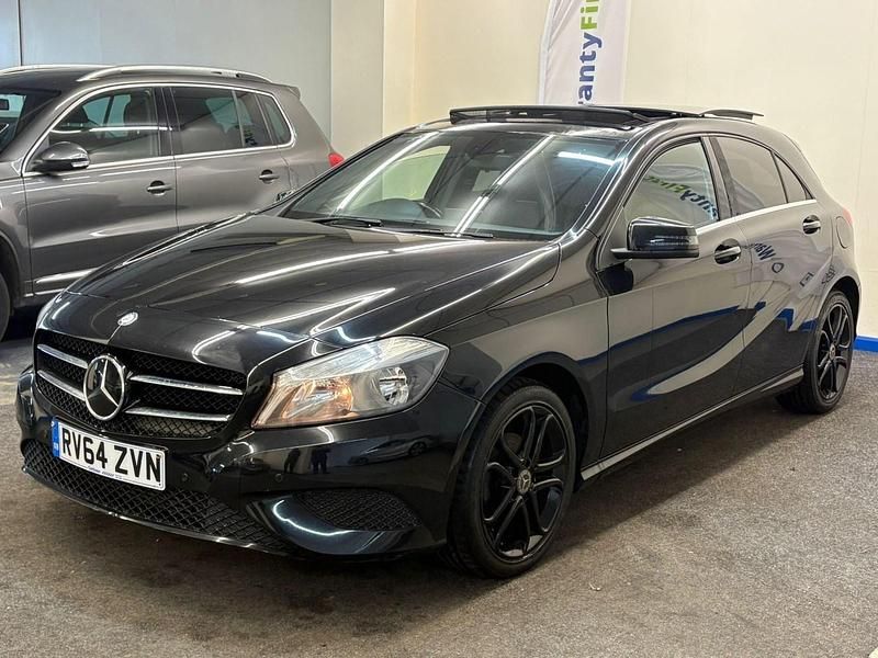 Used Mercedes A180 SE 2014 Black Hatchback