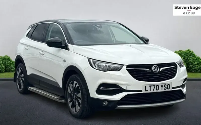 Used Vauxhall Grandland X SRi 131 HP (96 kW) 2020 SUV