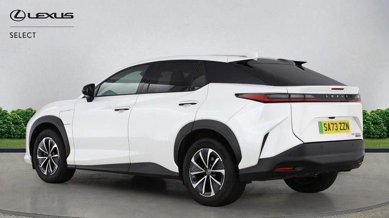 Used Lexus RZ 450e 230 kW (313 HP) 2023 White SUV