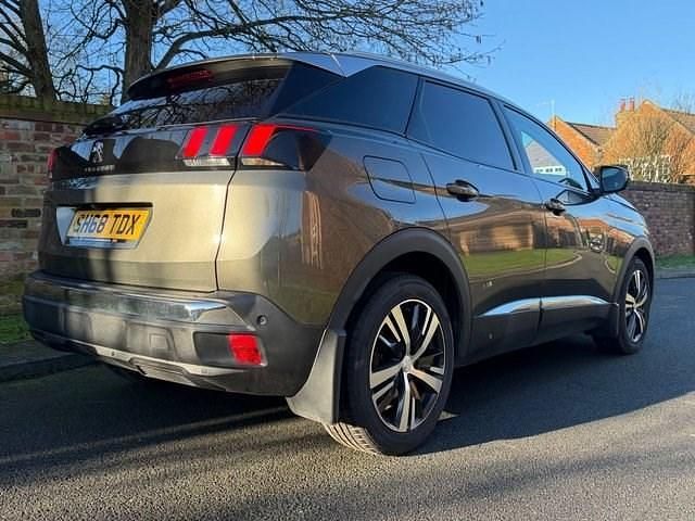 Used Peugeot 3008 Allure 130 HP (95 kW) 2019 SUV