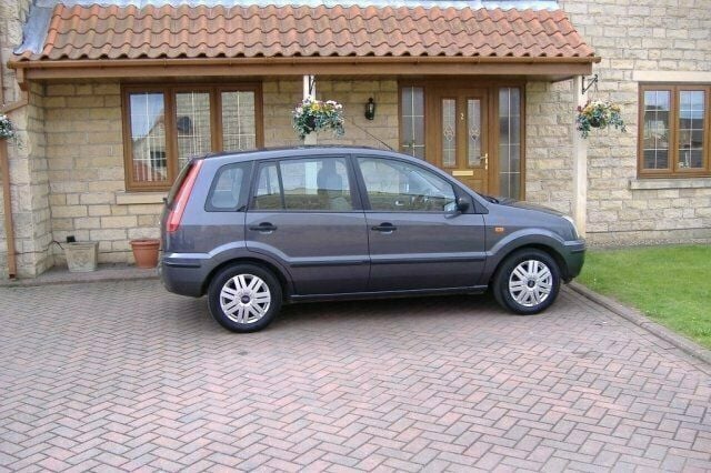 Used Ford Fusion 2003 Estate