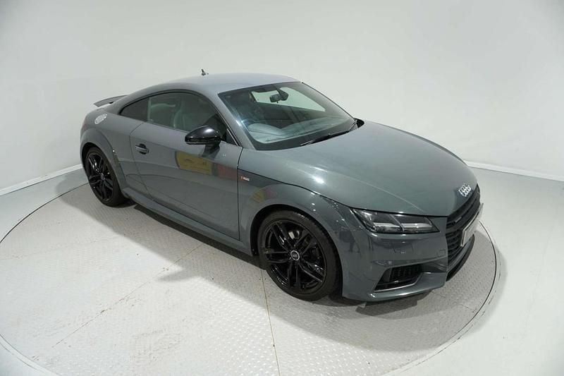 Used Audi TT Black Edition 184 HP (135 kW) 2017 Grey Coupe