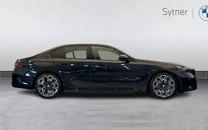 New BMW 530e M Sport 299 HP (219 kW) 2026 Sedan