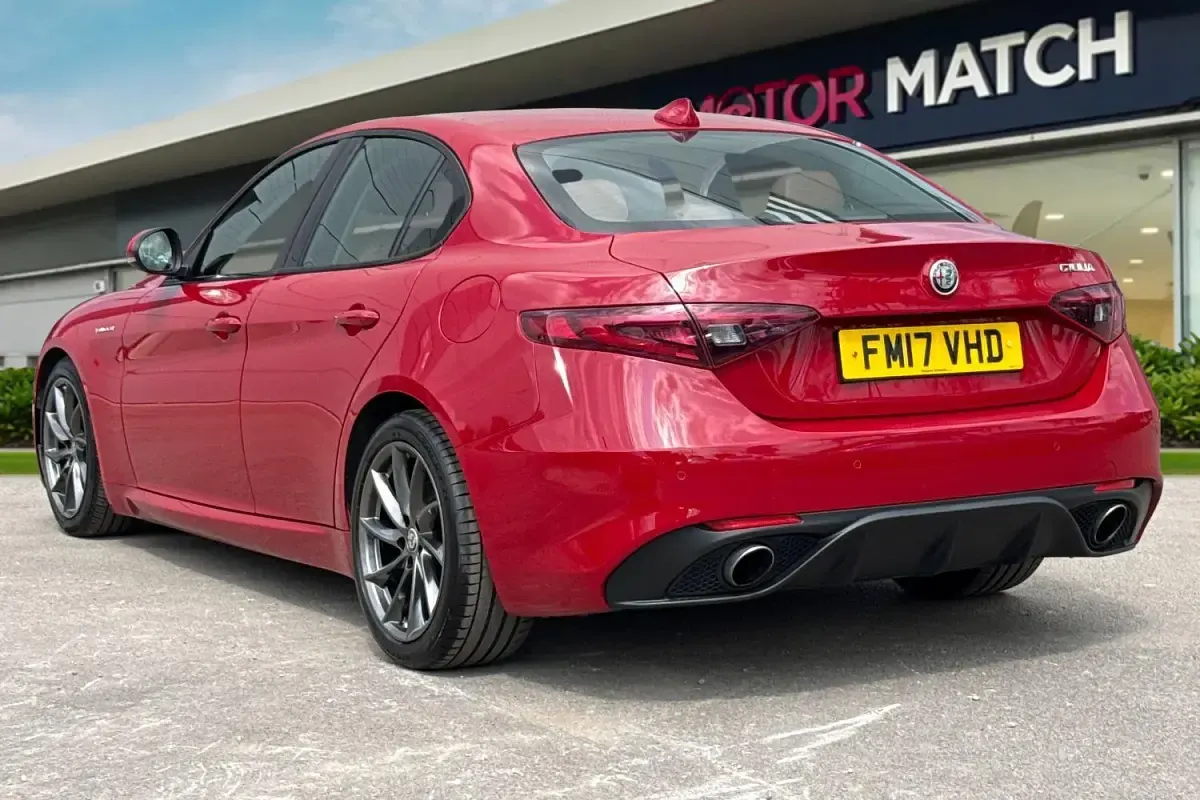 Used Alfa Romeo Giulia Veloce 2017 Red Sedan