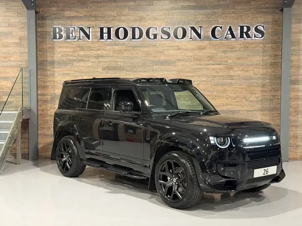 New Land Rover Defender HSE Dynamic 2026 Black SUV
